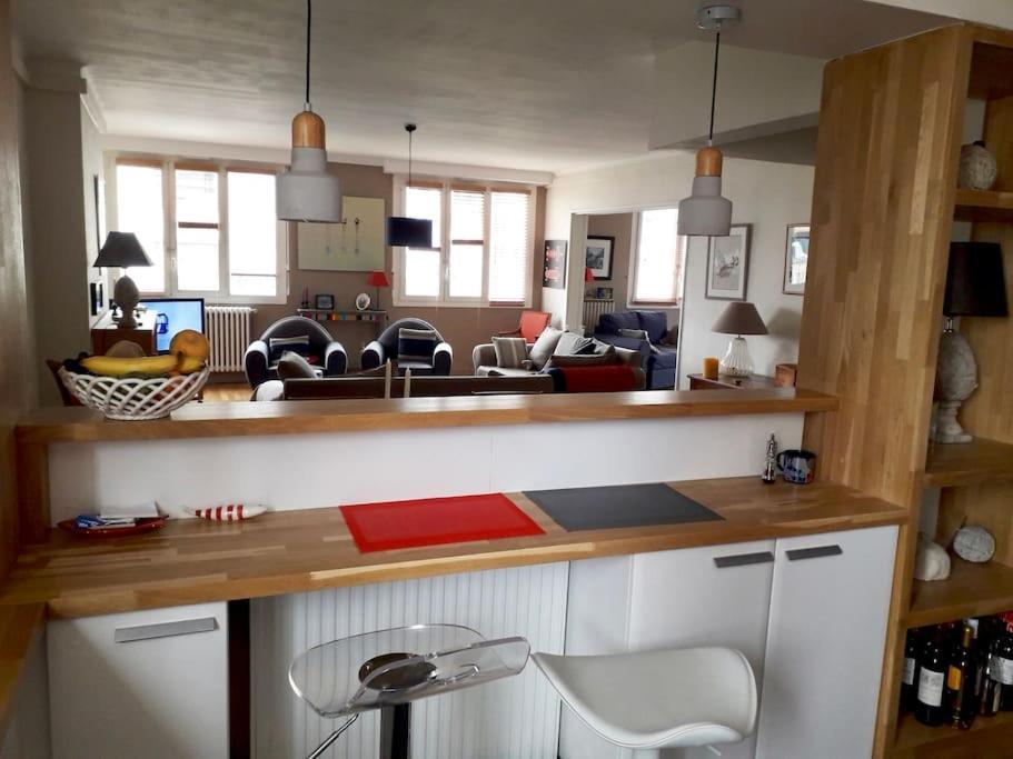 נאנט Appt 3 Chambres Hyper Centre Tres Calme Tres Clair Quartier Place Royale, Parking Gratuit מראה חיצוני תמונה